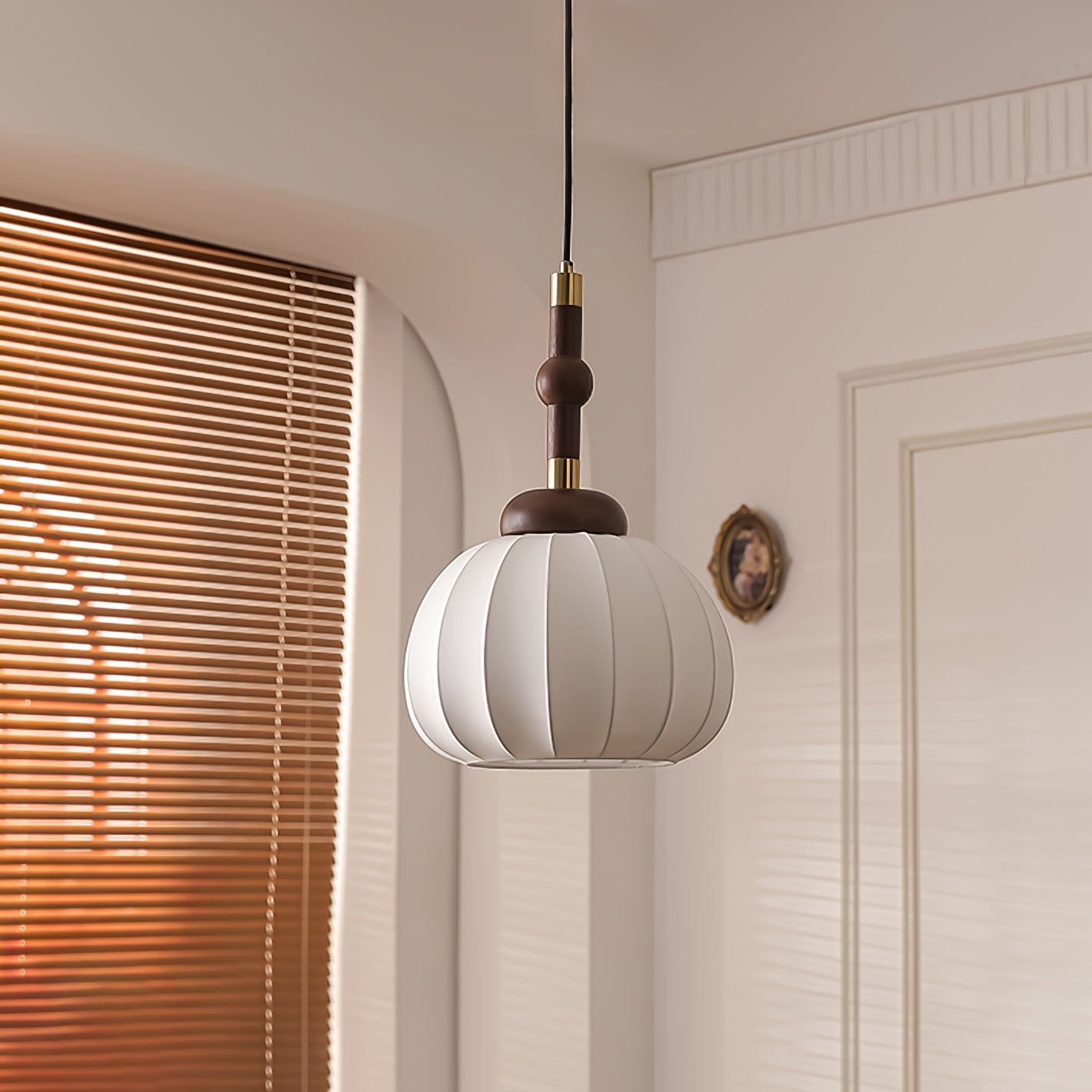 silk-globe-pendant-lamp-anzaz--7