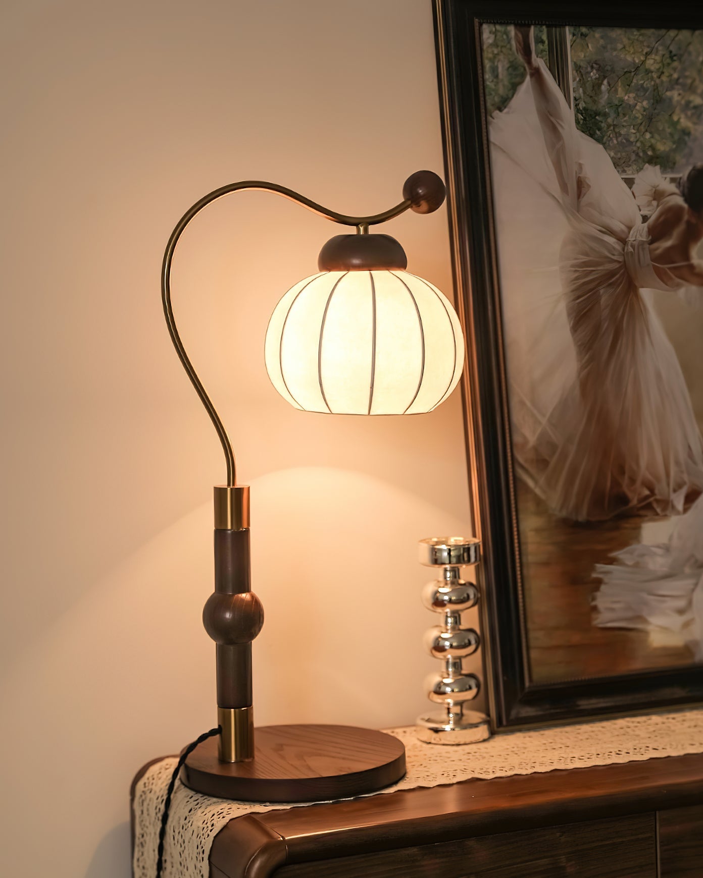silk-globe-table-lamp-anzaz-Walnut wood & Black-5