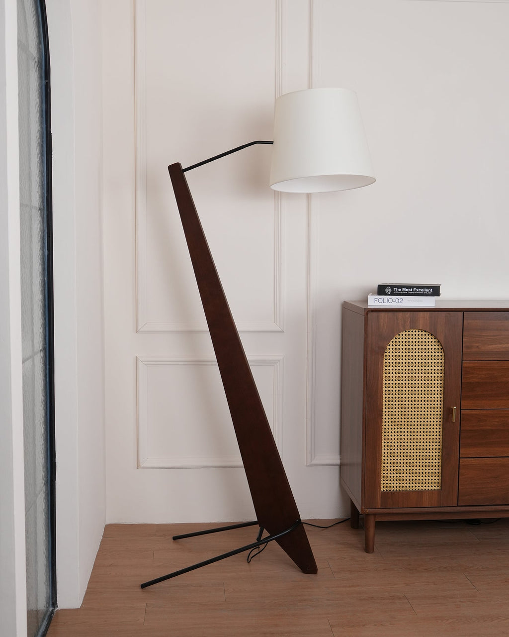 silva-giant-floor-lamp-anzaz-Walnut wood color & Beige-6