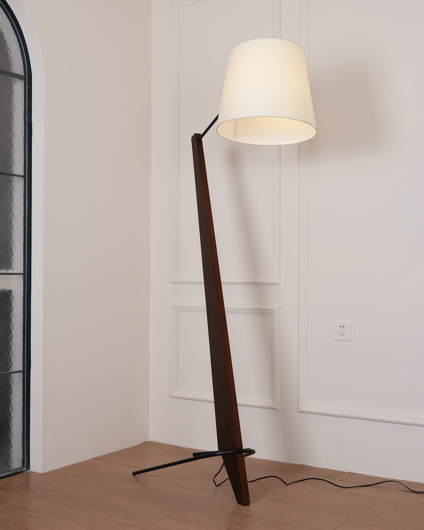 silva-giant-floor-lamp-anzaz--19