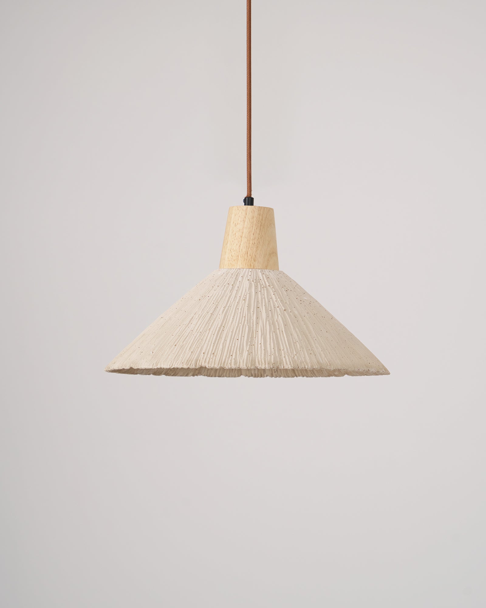 concrete-pleated-pendant-lamp-anzaz--100