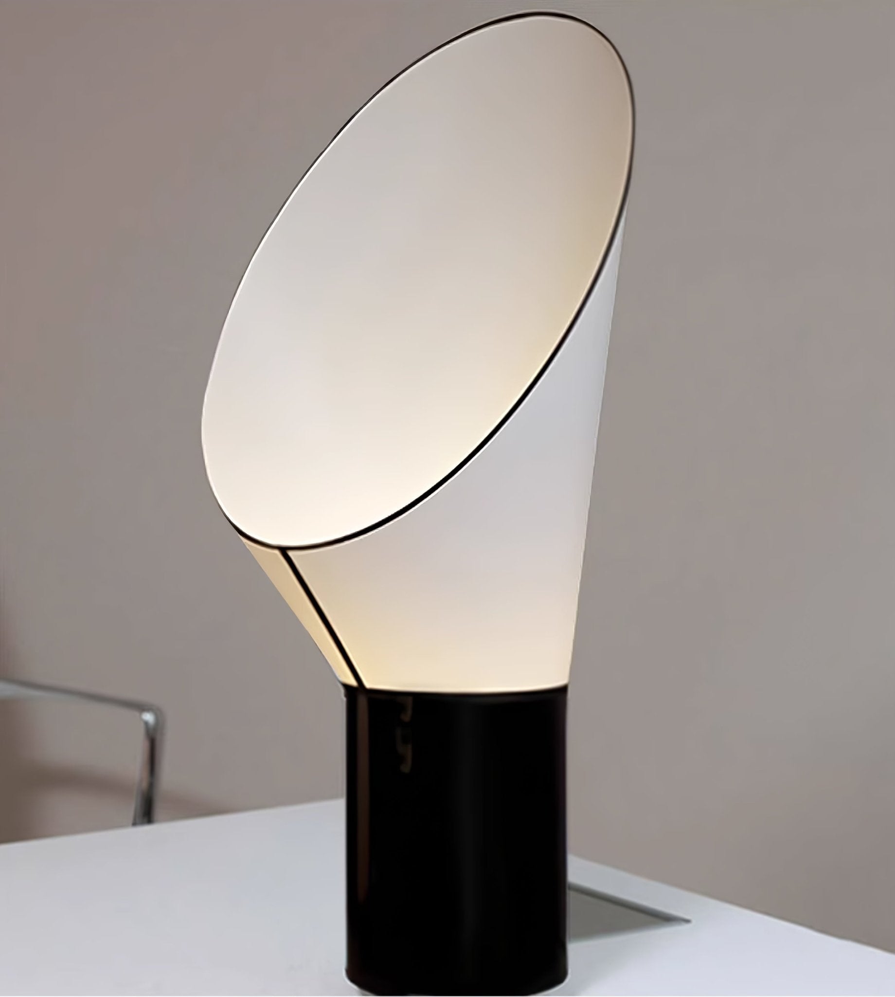 artful-outline-table-lamp-anzaz-Black & White-8