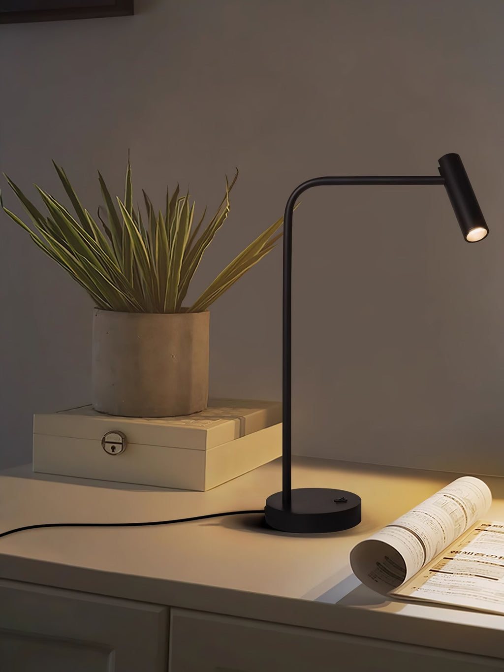 skinny-table-lamp-anzaz-White & Warm Light-6