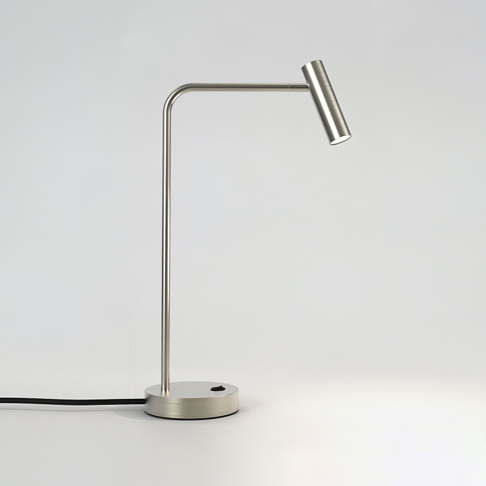 skinny-table-lamp-anzaz-Sand nickel & Warm Light-10