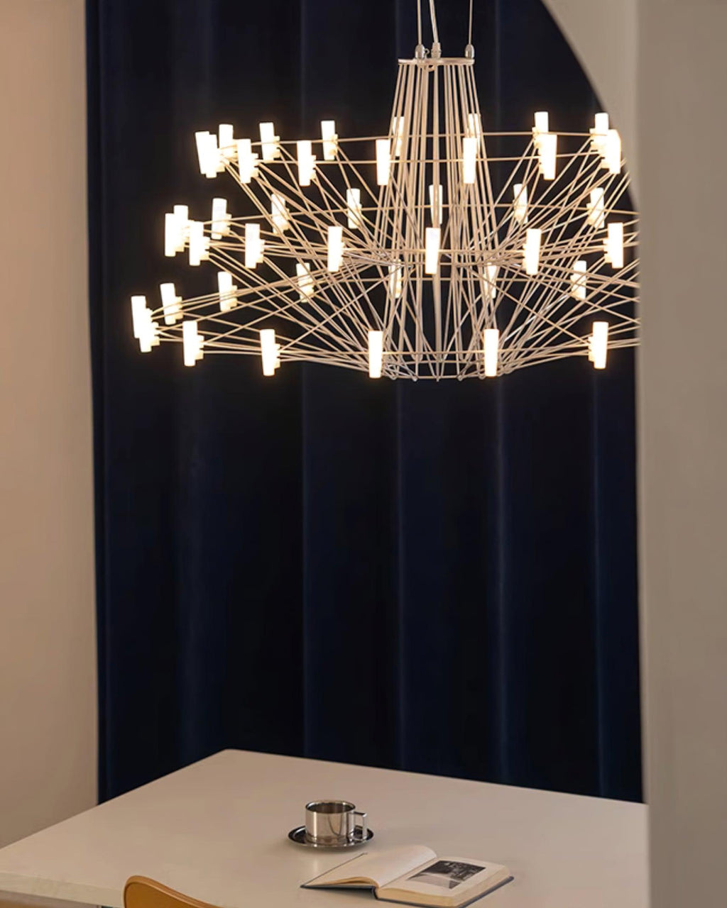 sky-ballet-chandelier-anzaz-Black-7