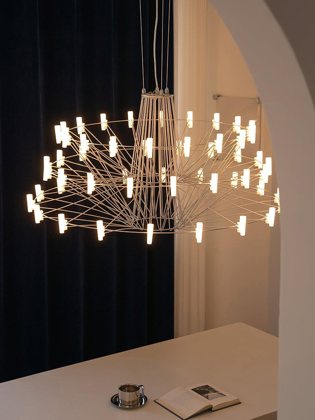 sky-ballet-chandelier-anzaz-Black-3