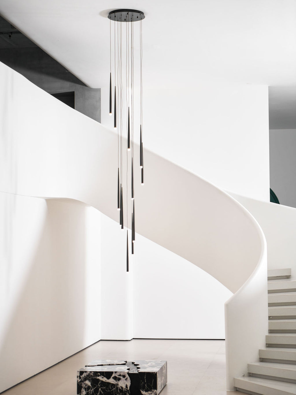 slender-cone-chandelier-anzaz--74