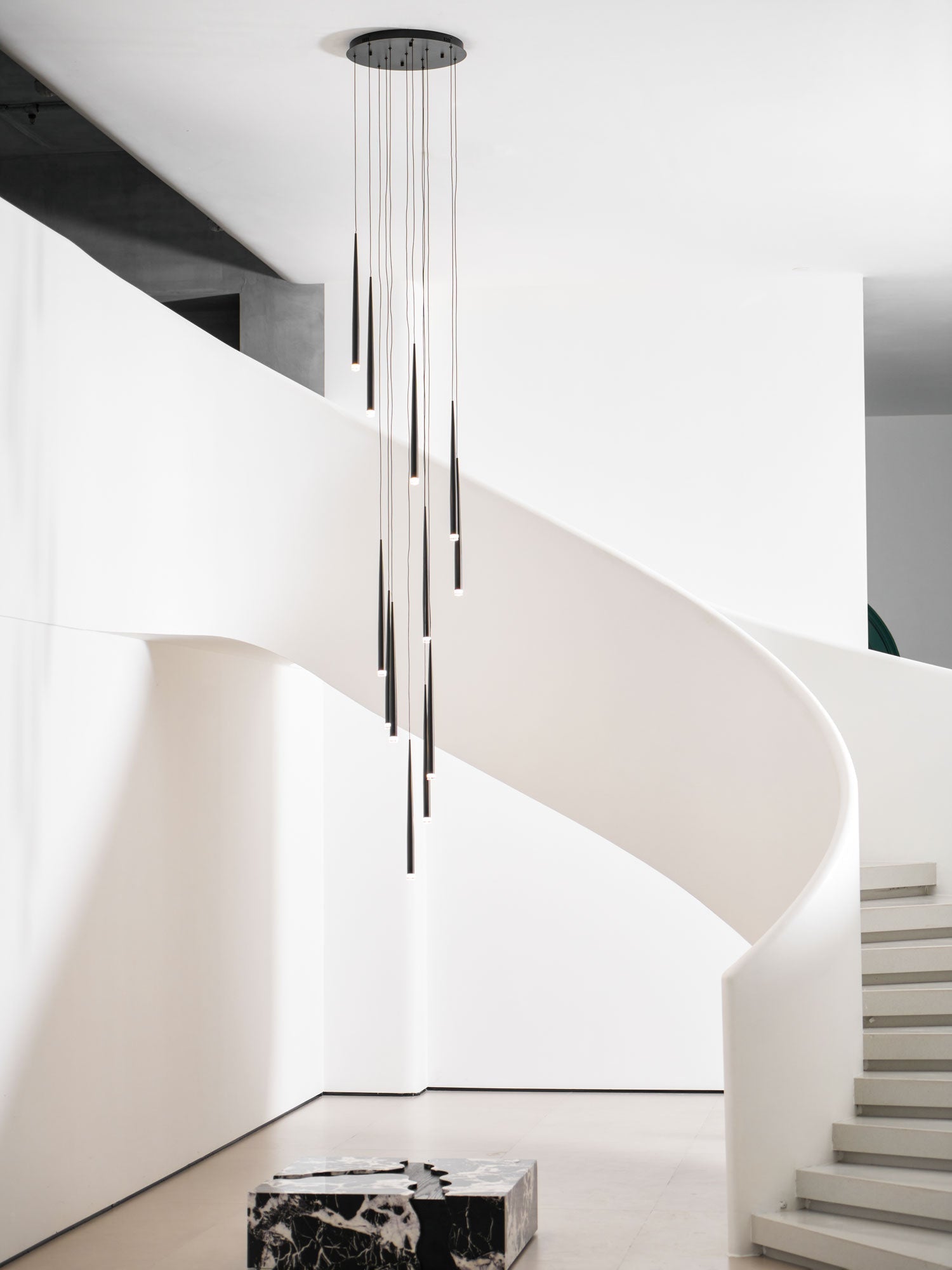 slender-cone-chandelier-anzaz--74