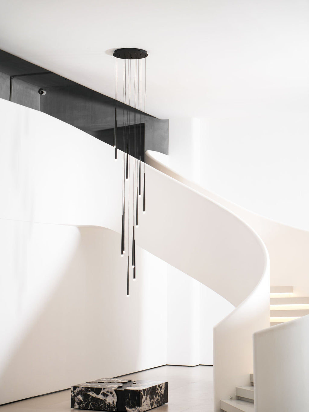 slender-cone-chandelier-anzaz--75