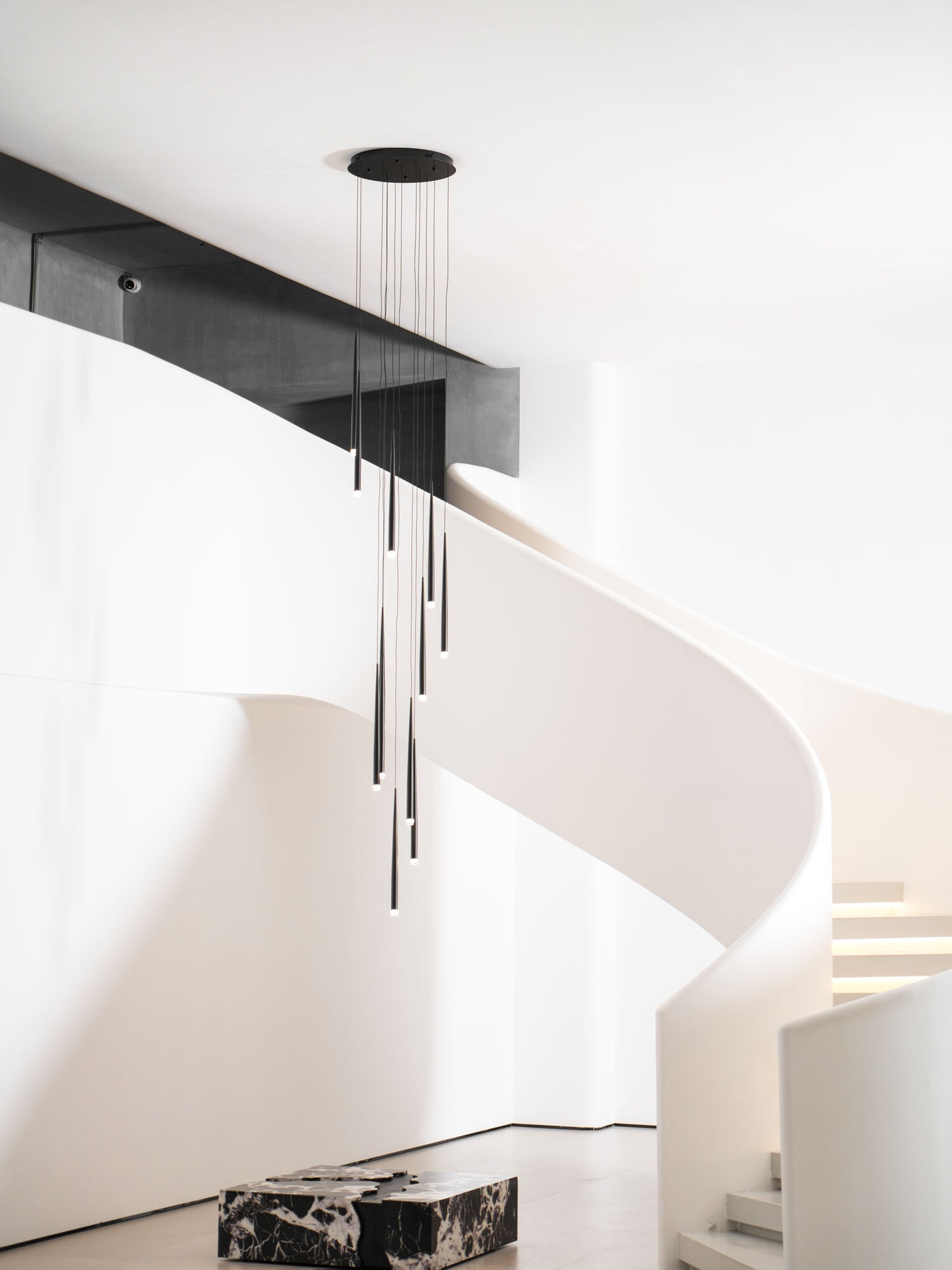 slender-cone-chandelier-anzaz--75