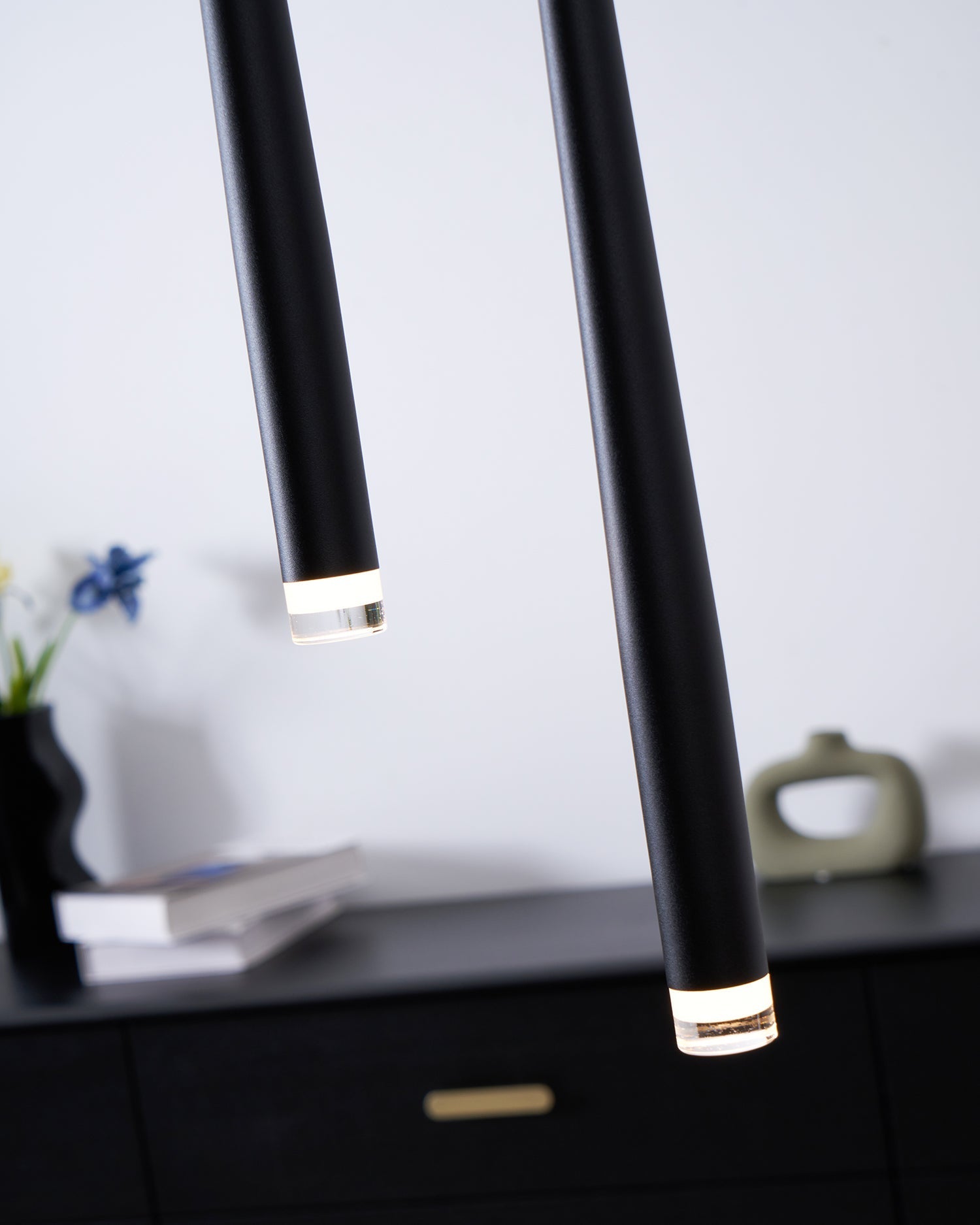 slender-cone-chandelier-anzaz--65