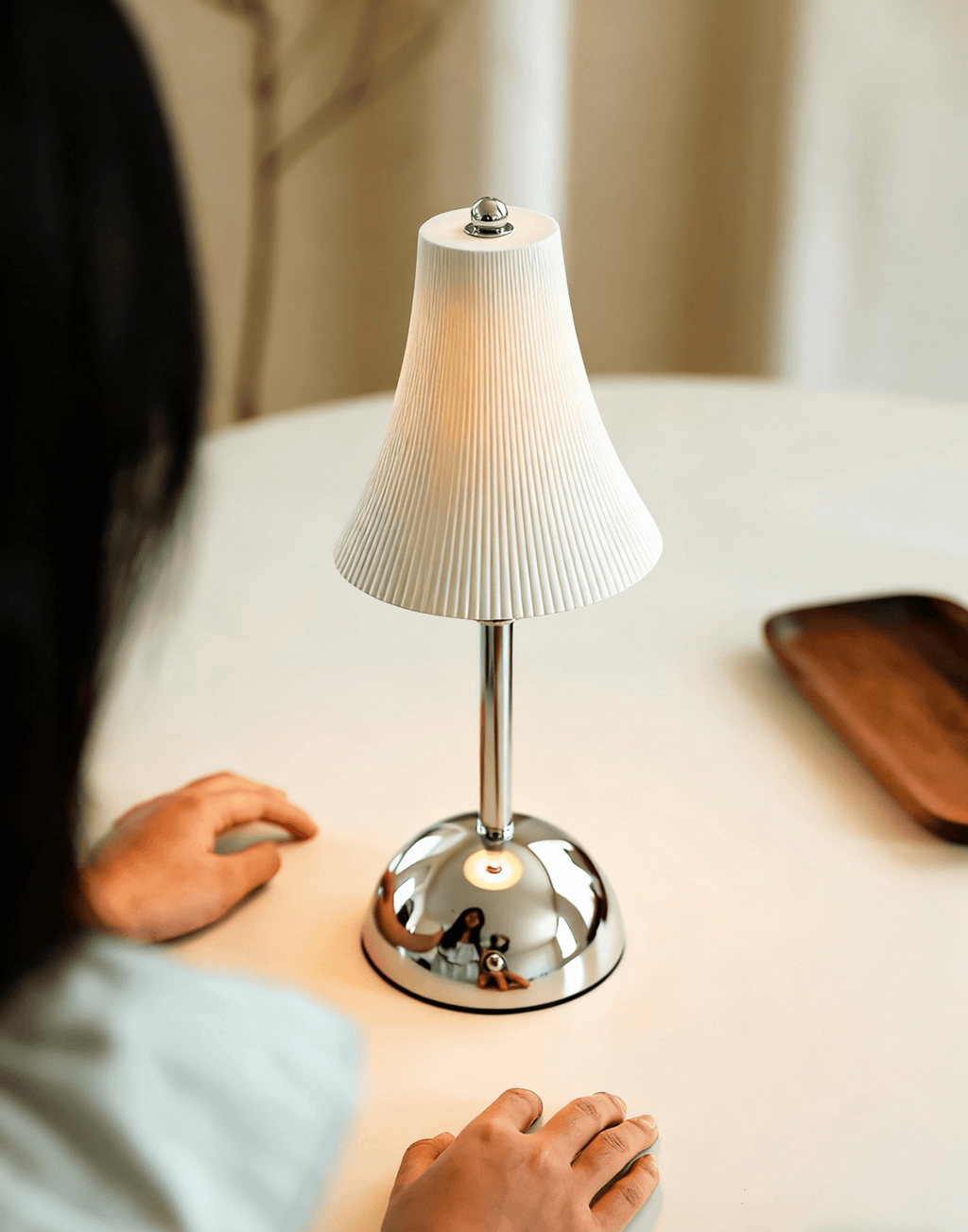 slim-waist-table-lamp-anzaz--2