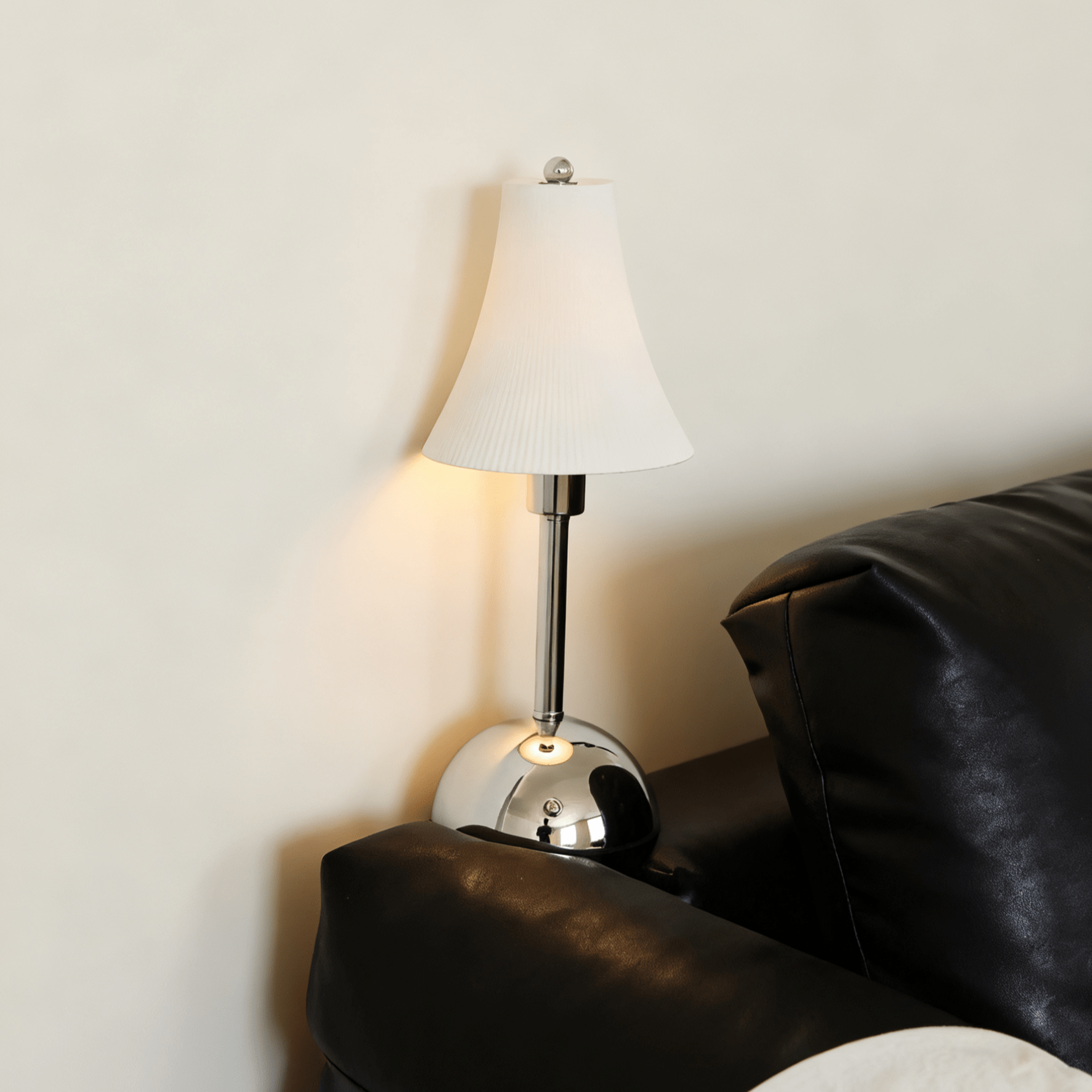 slim-waist-table-lamp-anzaz--5