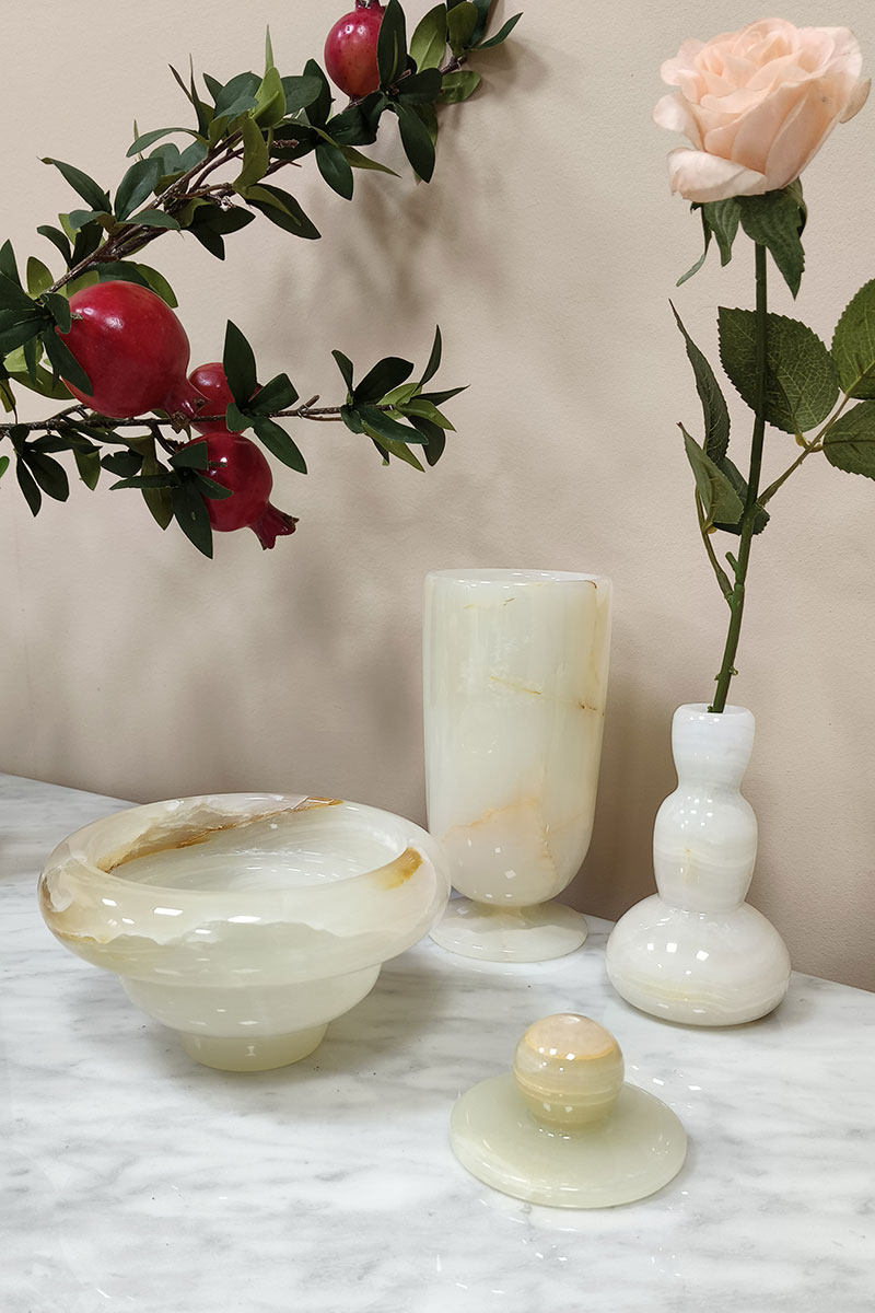 small-jade-vase-anzaz--18