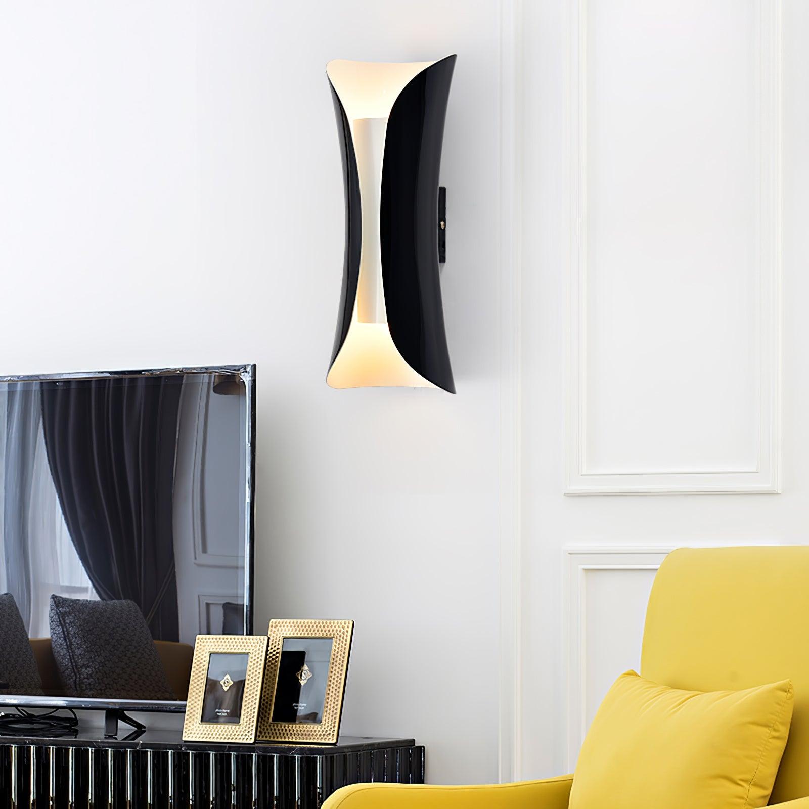 small-waist-wall-lamp-anzaz-Gold & Black-3