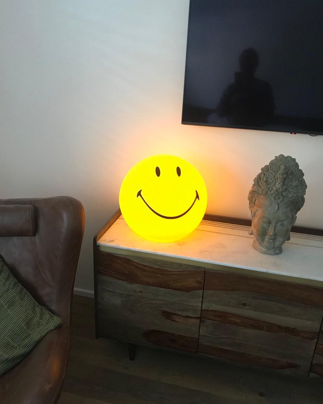 smiling-rechargeable-built-in-battery-table-lamp-anzaz--13