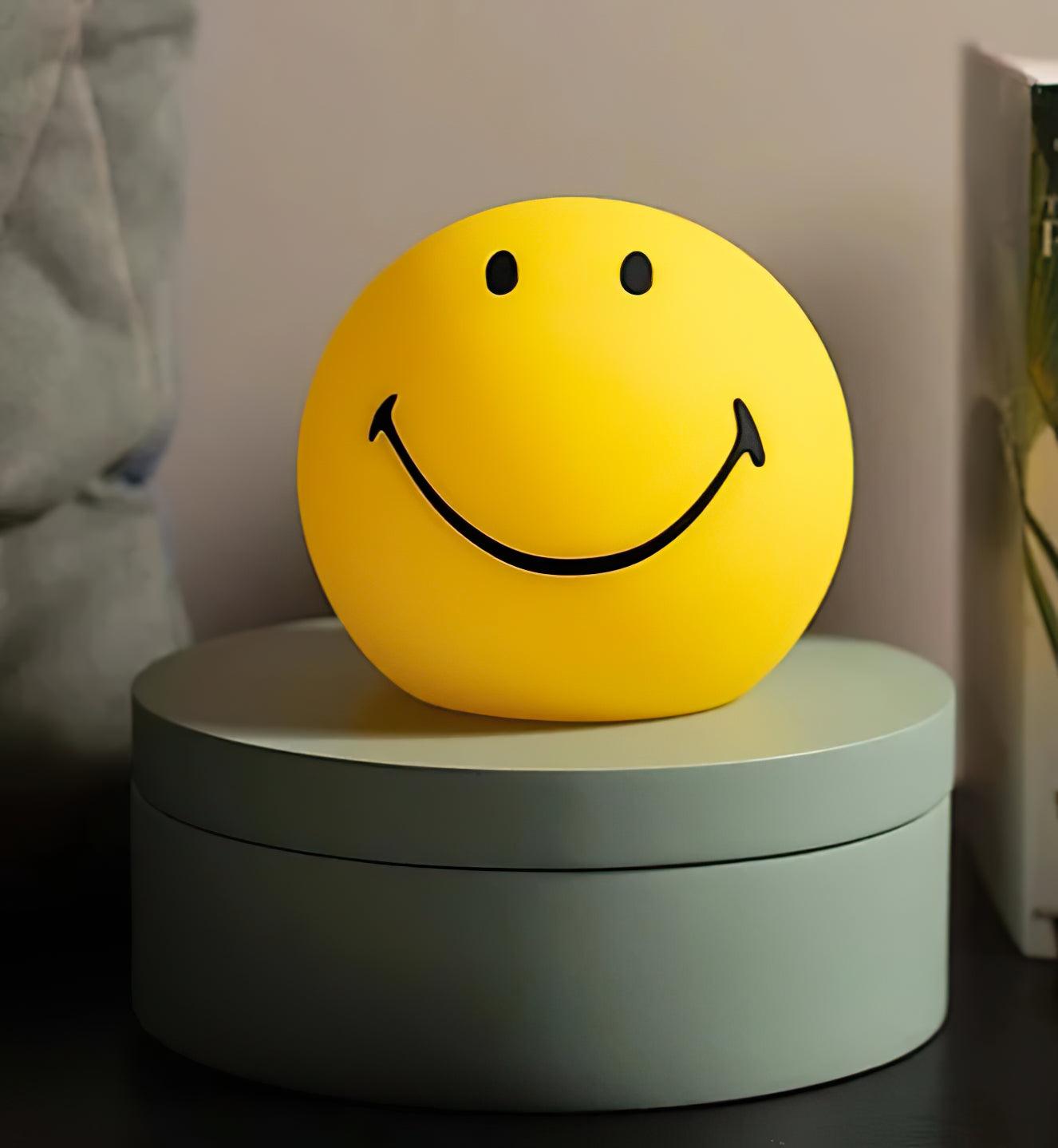 smiling-rechargeable-built-in-battery-table-lamp-anzaz--16