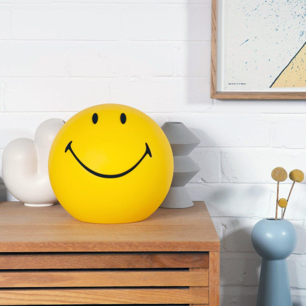 smiling-table-lamp-anzaz--7