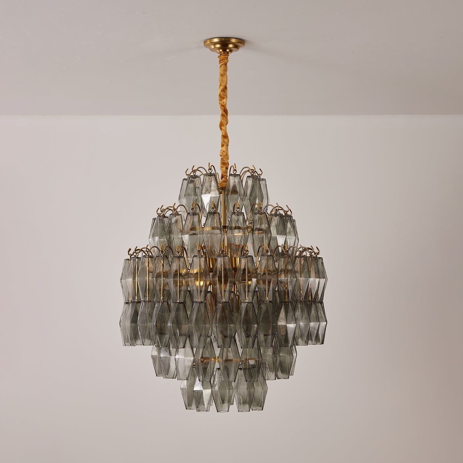 smoke-gray-prism-round-chandelier-anzaz--3