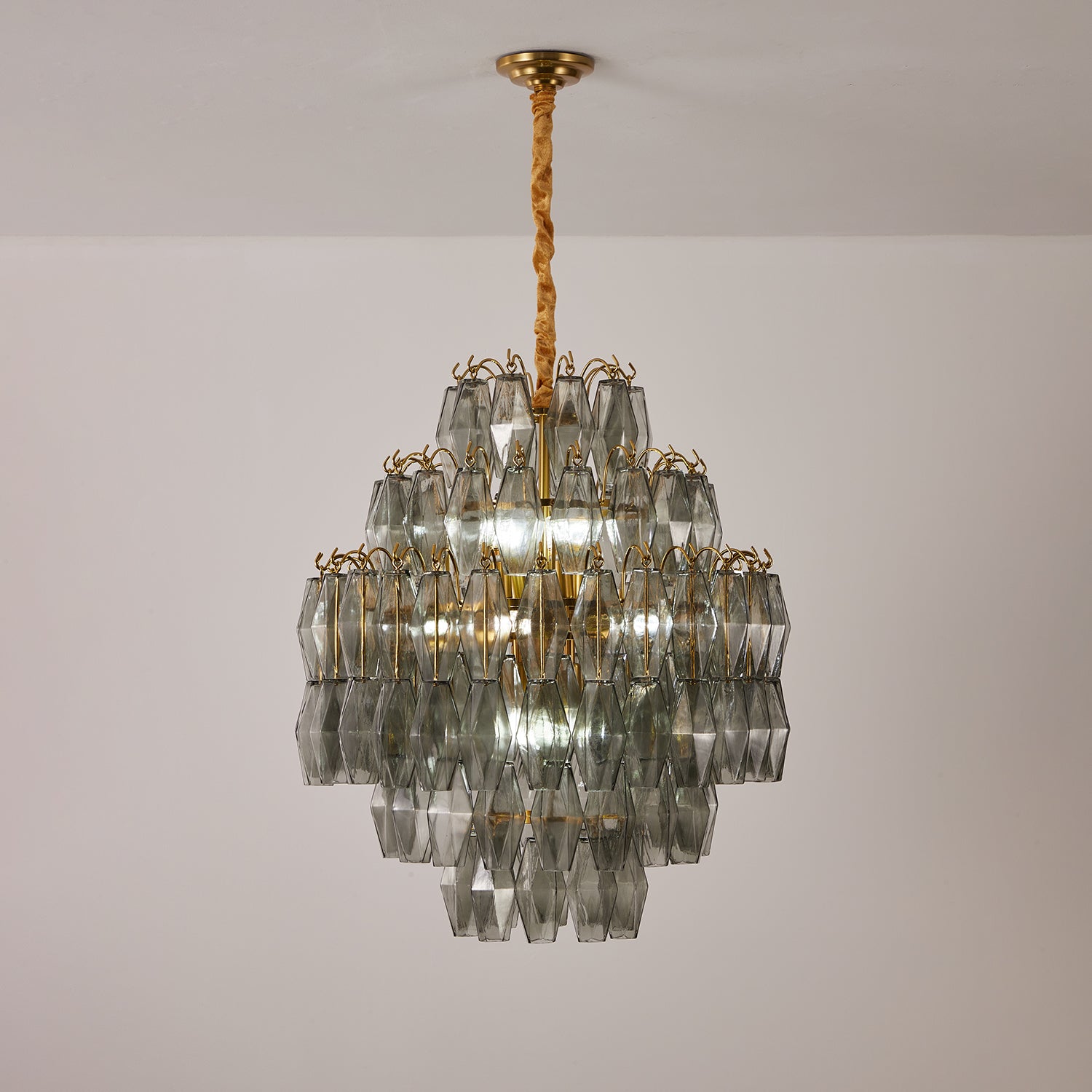 smoke-gray-prism-round-chandelier-anzaz--4
