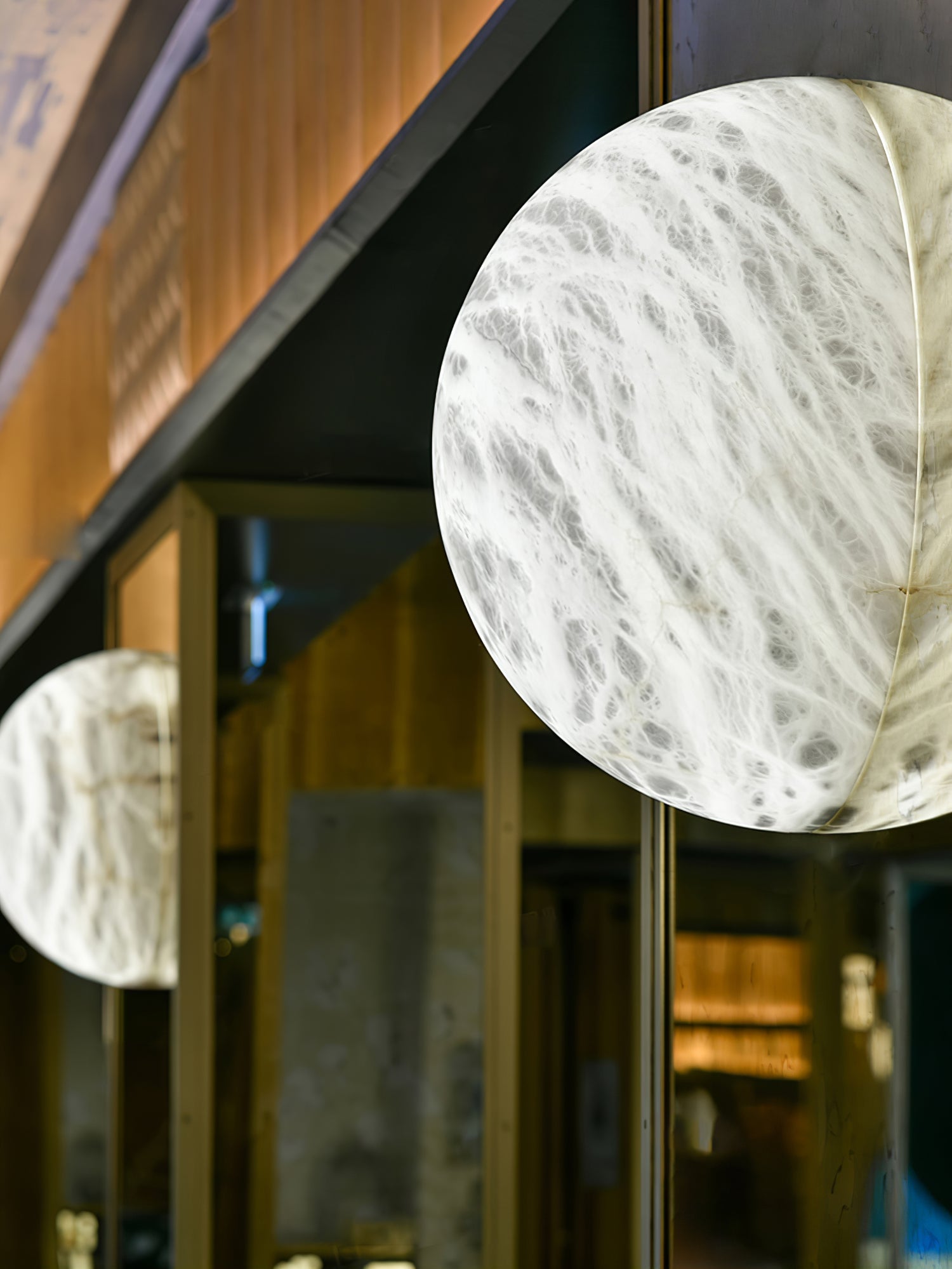 snowflake-alabaster-wall-sconce-anzaz--18