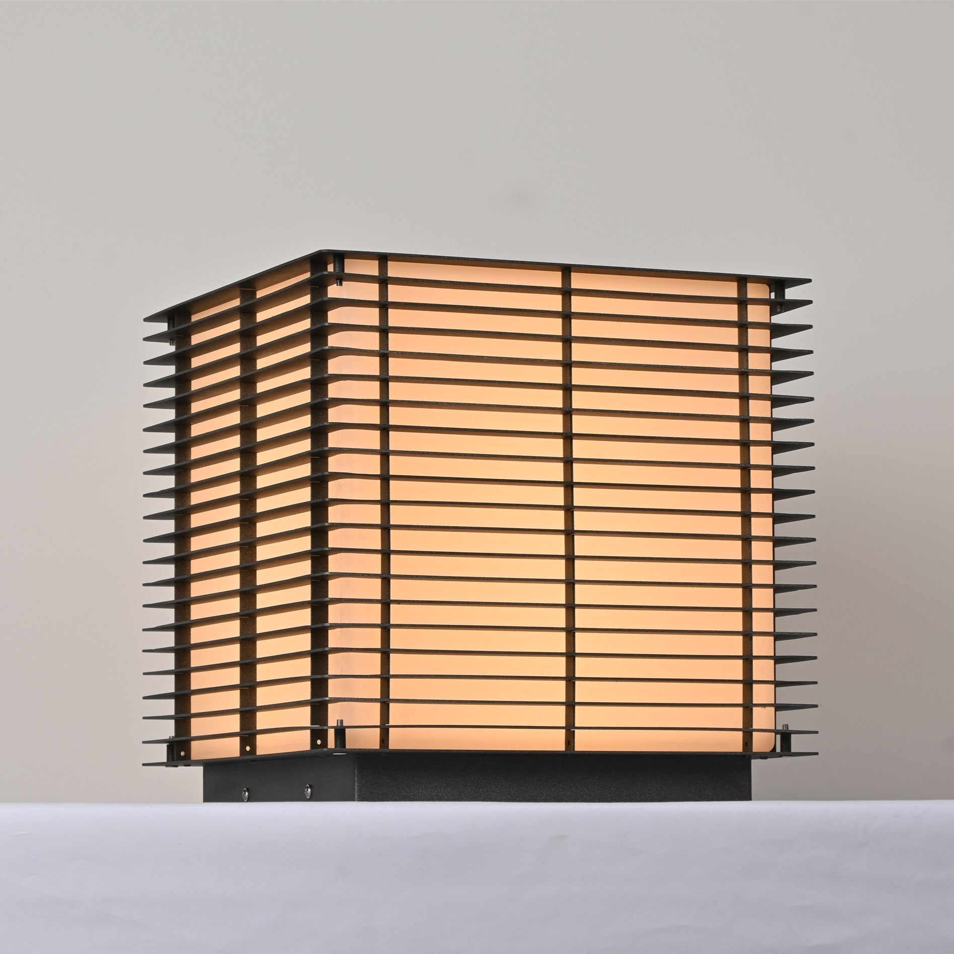 solar-grid-outdoor-light-anzaz--14