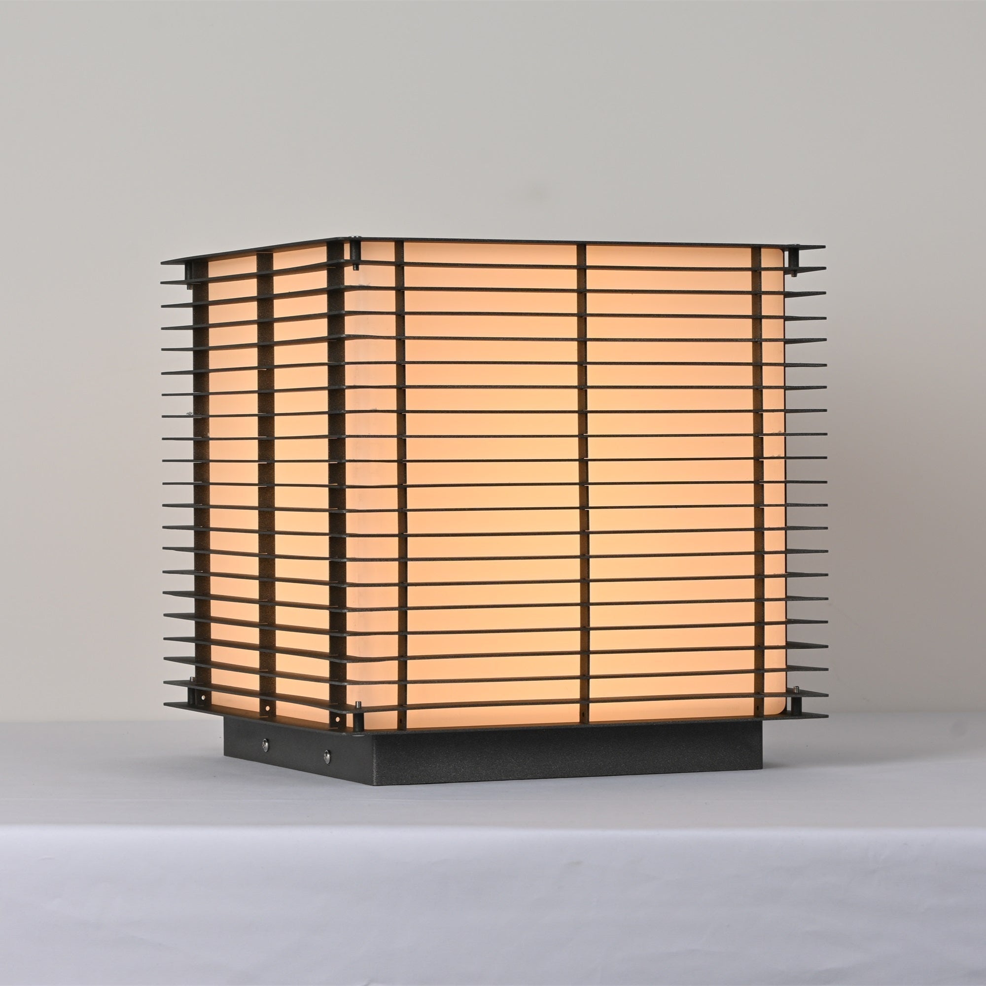 solar-grid-outdoor-light-anzaz--12