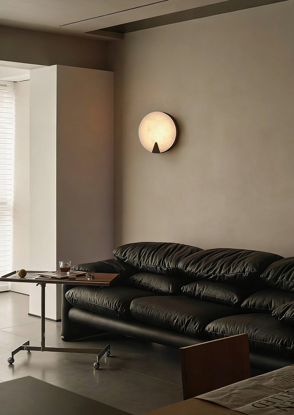 solaris-halo-alabaster-wall-light-anzaz--4