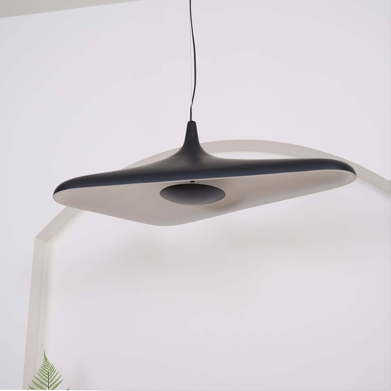 soleil-noir-pendant-lamp-anzaz--49