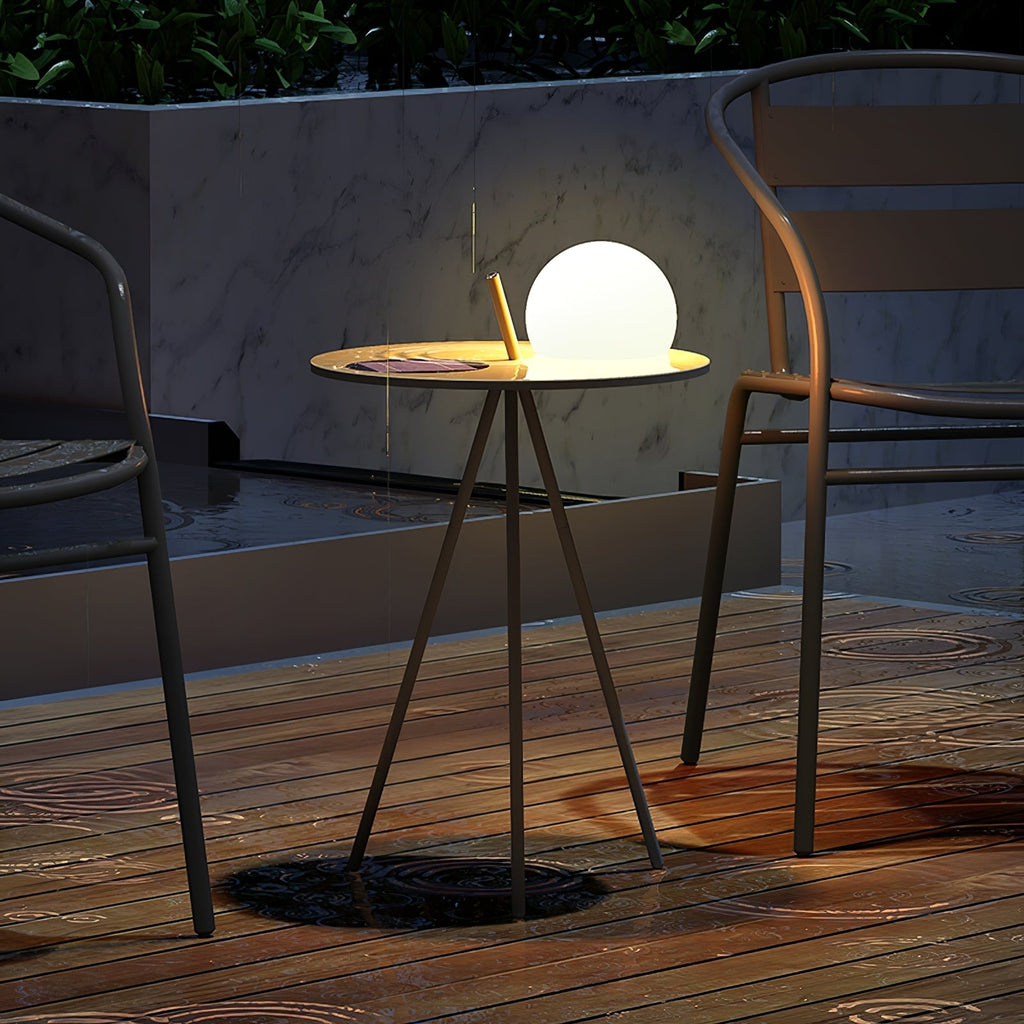 soluna-tripod-outdoor-lamp-anzaz--4