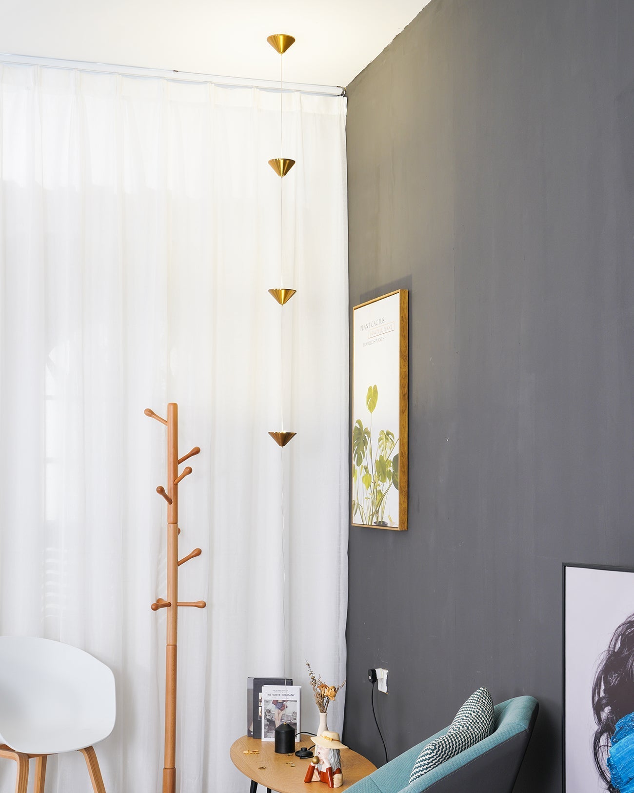 soreluna-floor-lamp-anzaz-Gold & Black (Warm Light)-16