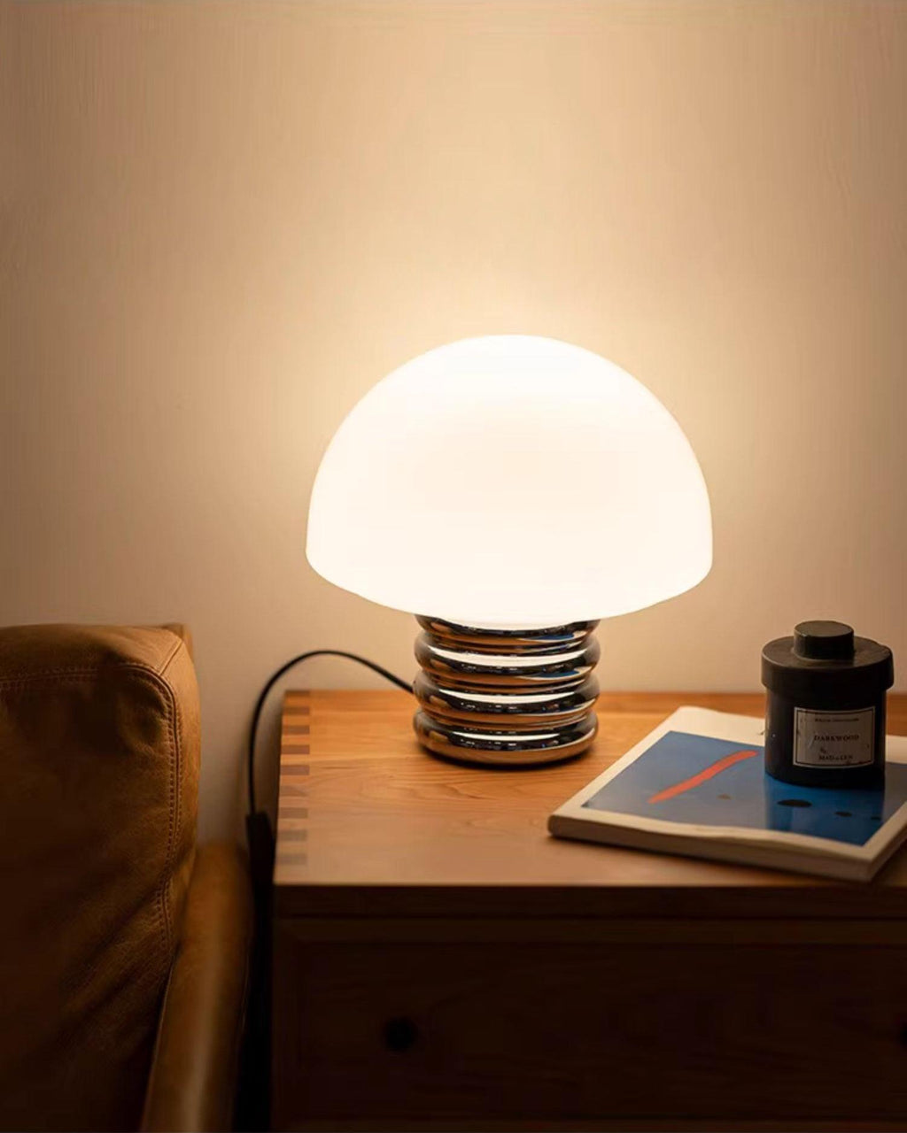 space-age-mushroom-table-lamp-anzaz-Chrome＆White-2