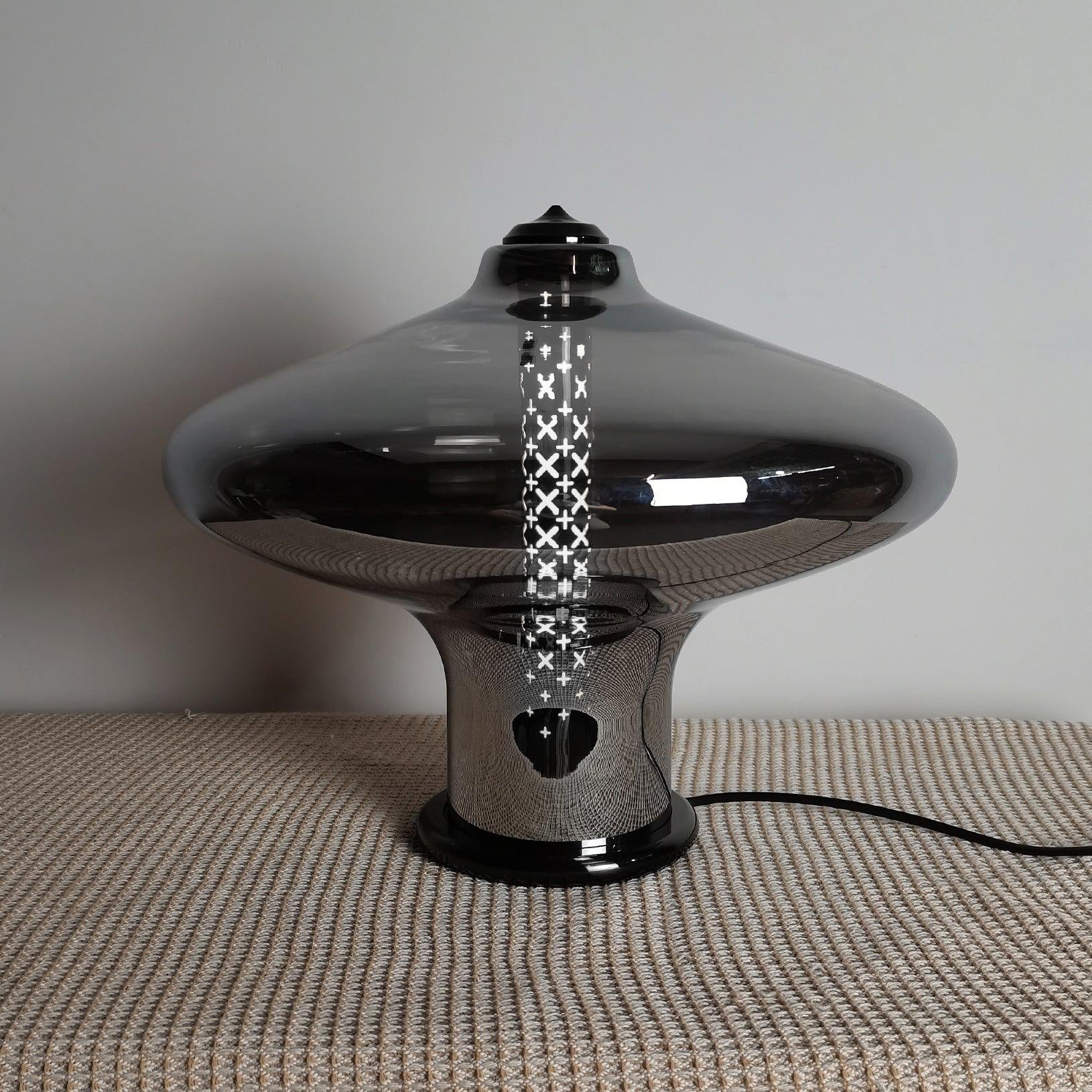 space-age-table-lamp-anzaz--12