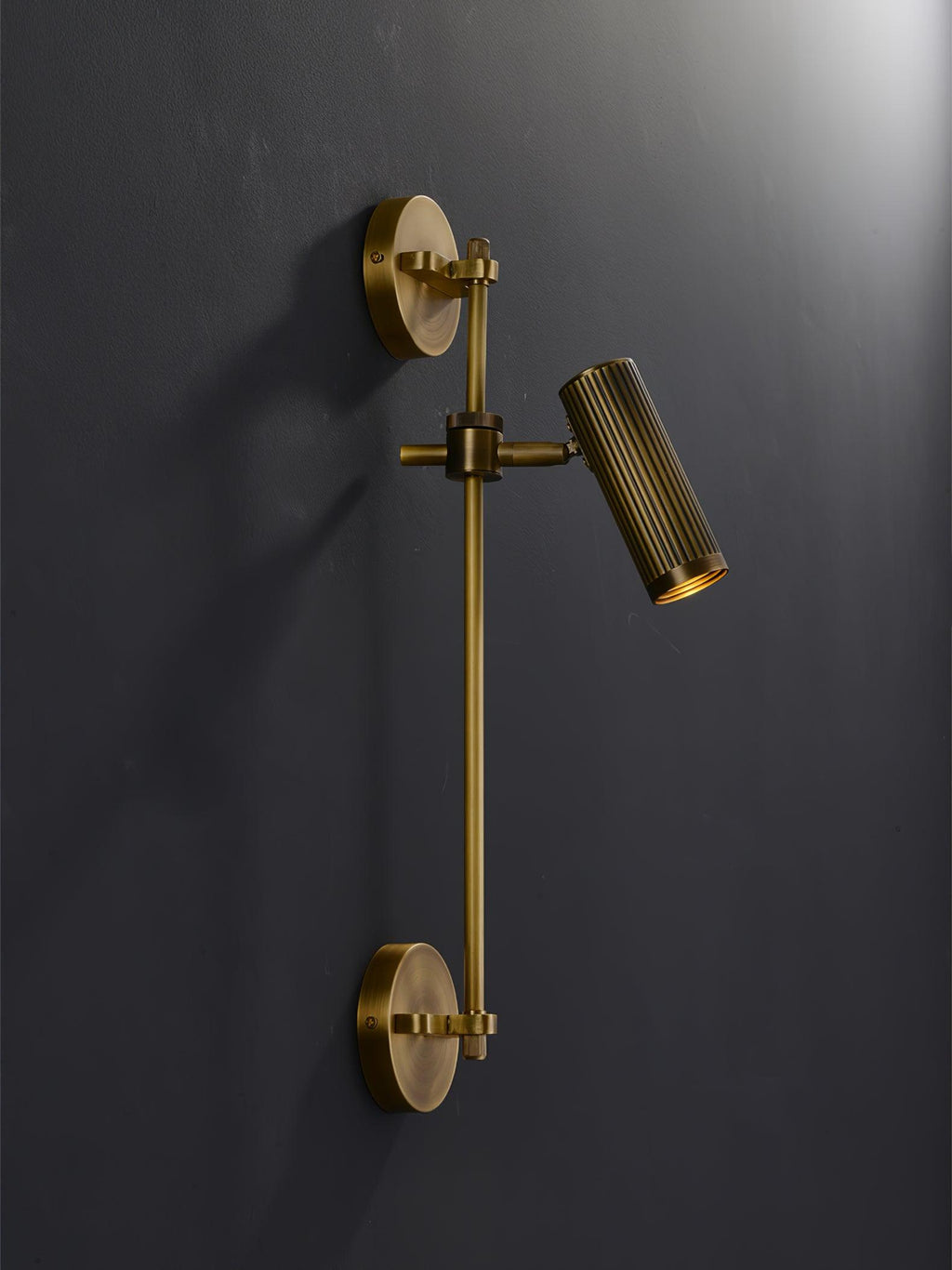 spot-rail-wall-light-anzaz--36