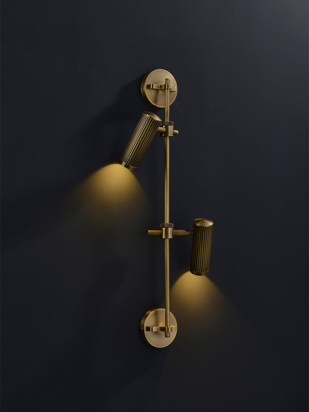 spot-rail-wall-light-anzaz--38