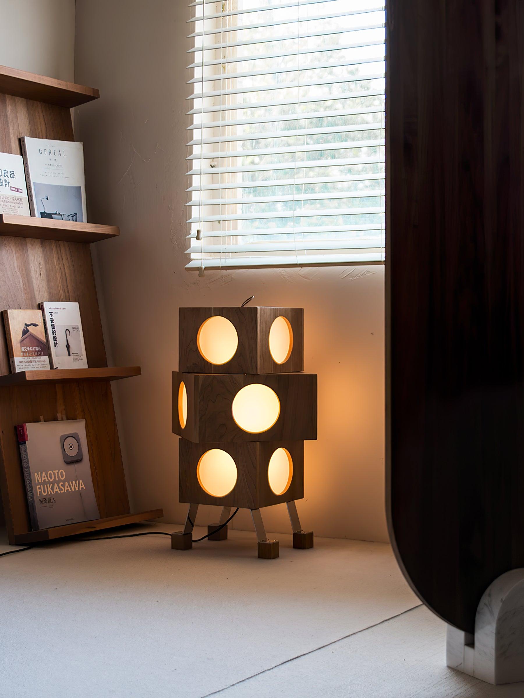 square-robot-floor-lamp-anzaz--6