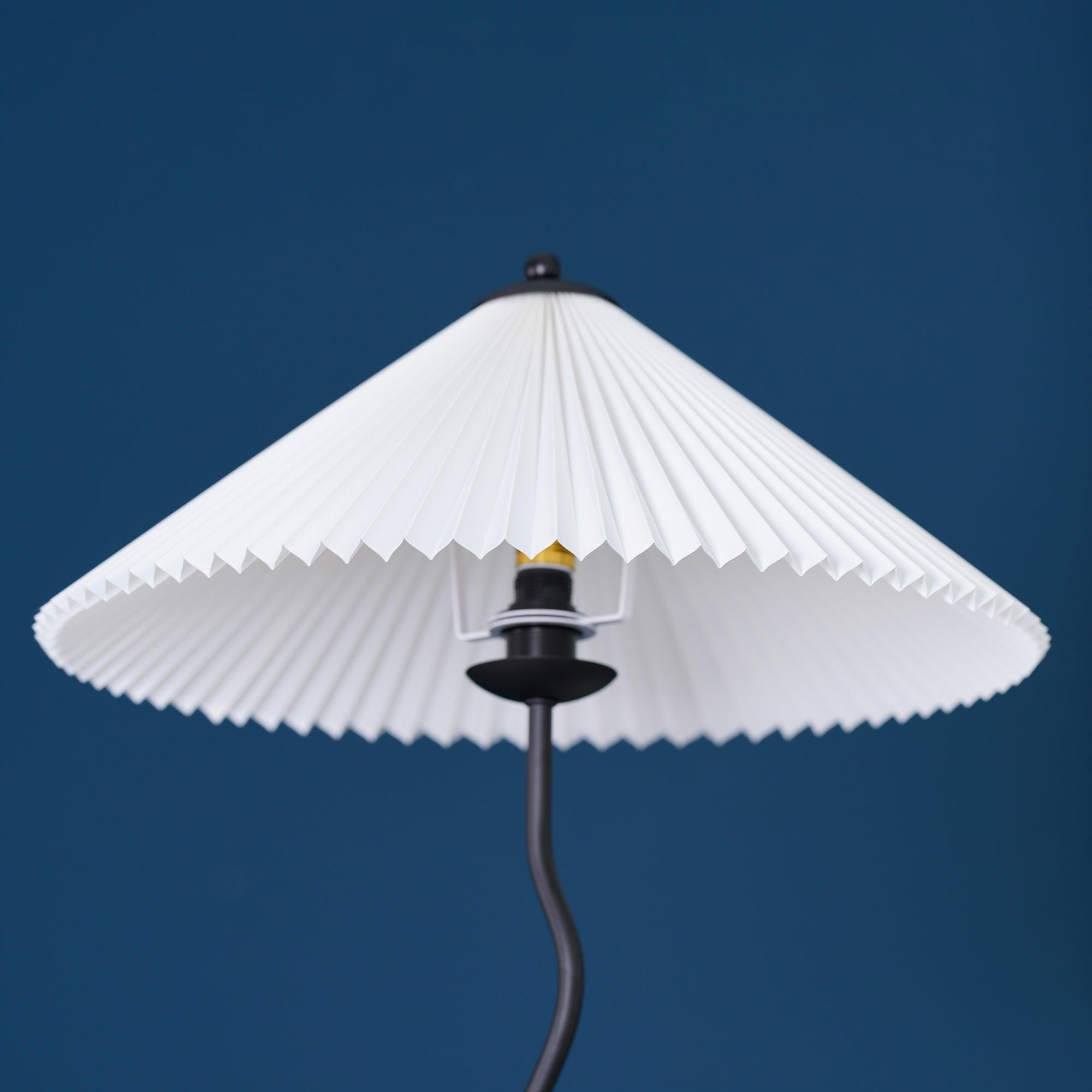 squiggle-floor-lamp-anzaz--20