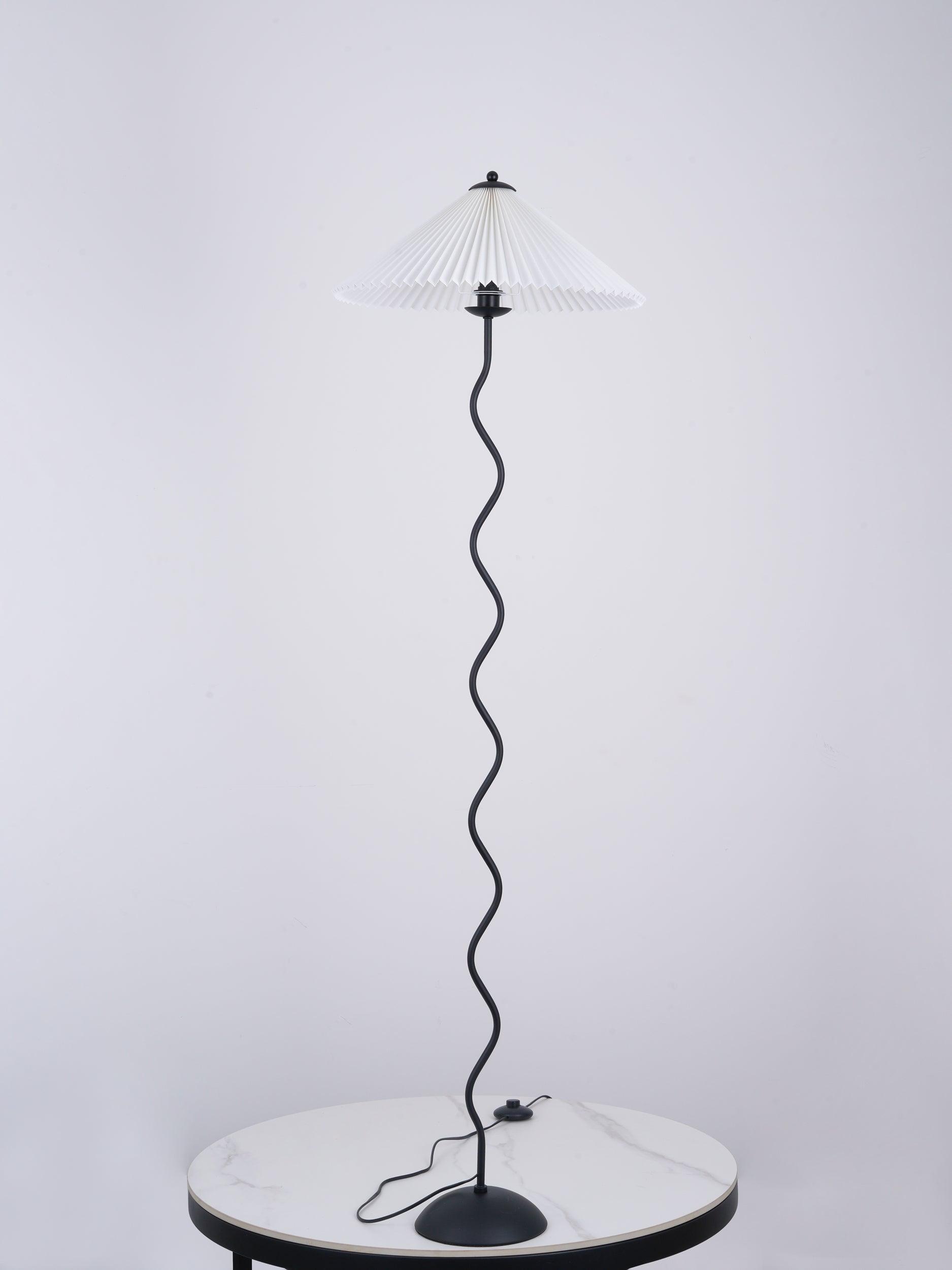 squiggle-floor-lamp-anzaz--21