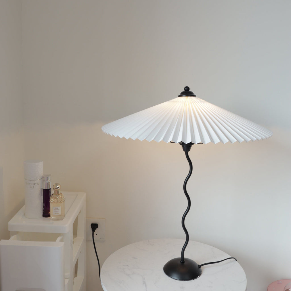 squiggle-table-lamp-anzaz-Black & White-9