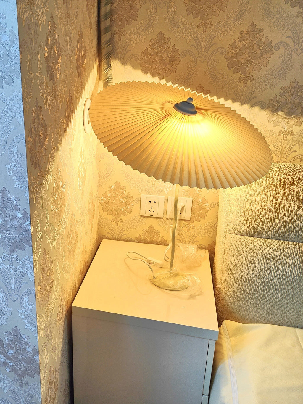 squiggle-table-lamp-anzaz--51