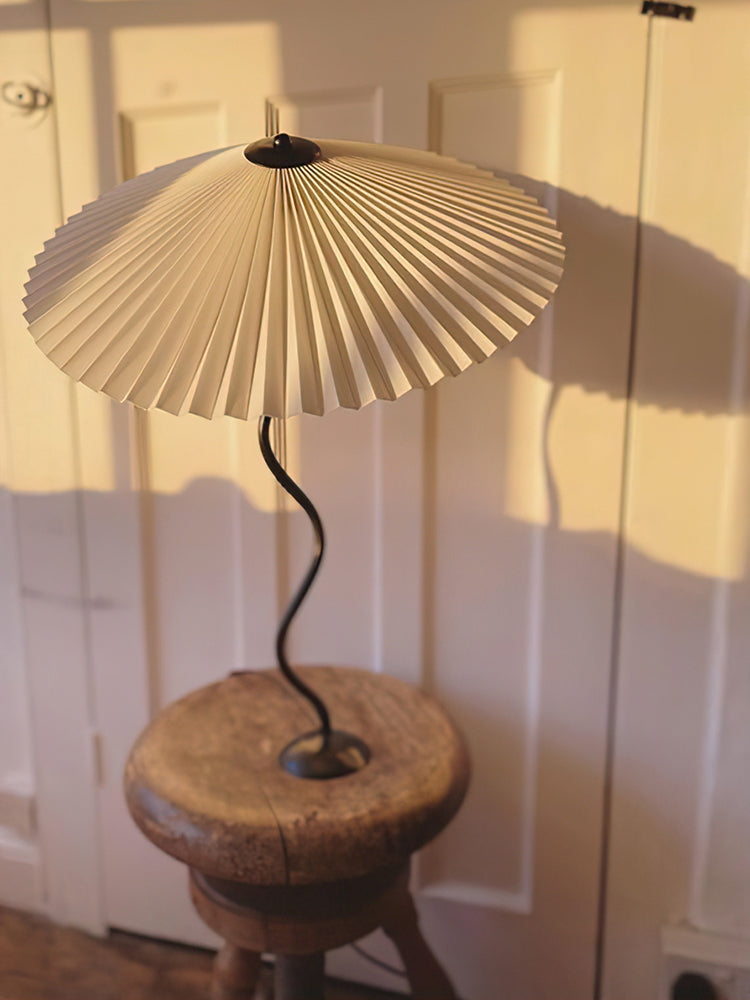 squiggle-table-lamp-anzaz--40