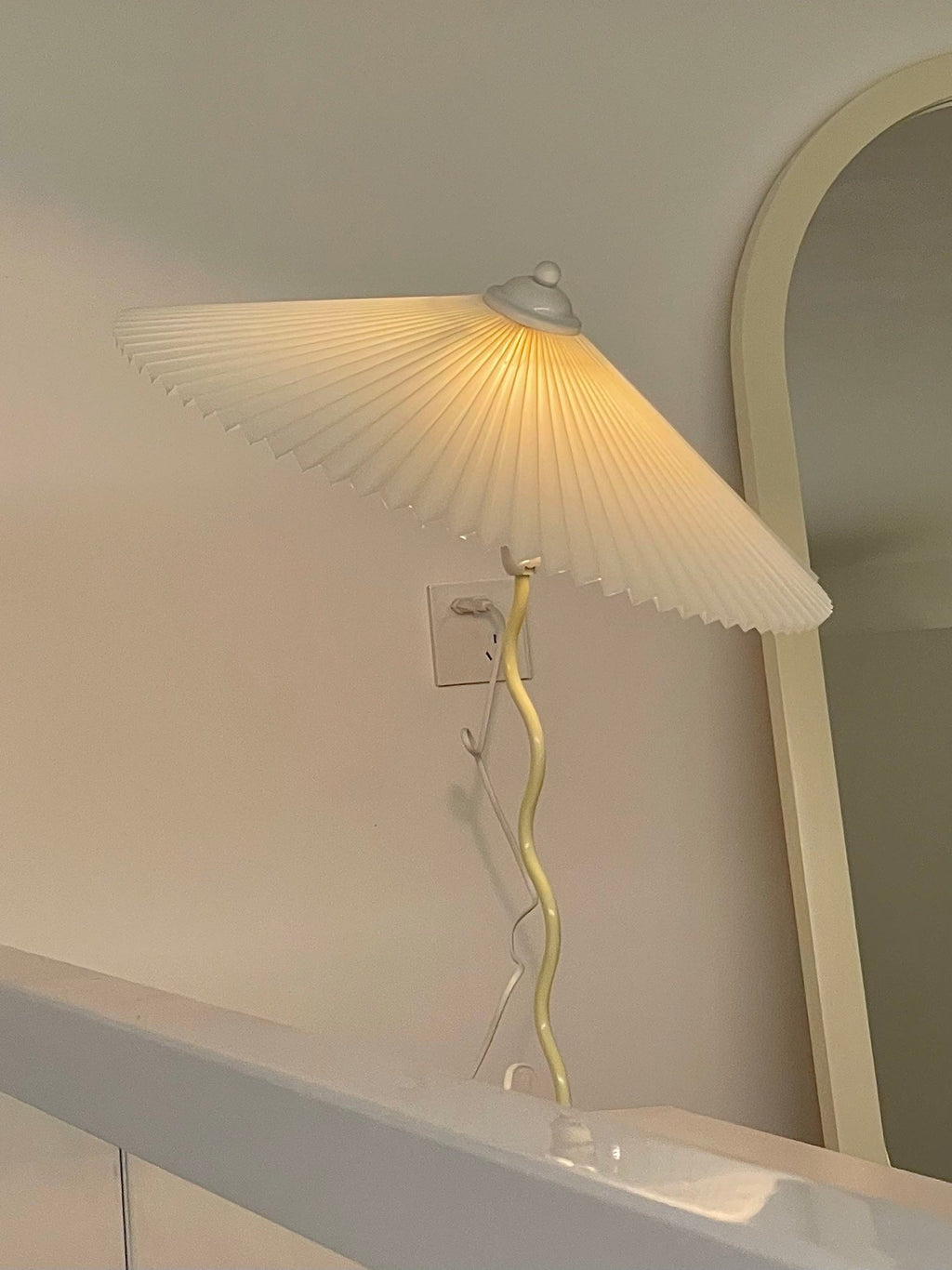 squiggle-table-lamp-anzaz--82