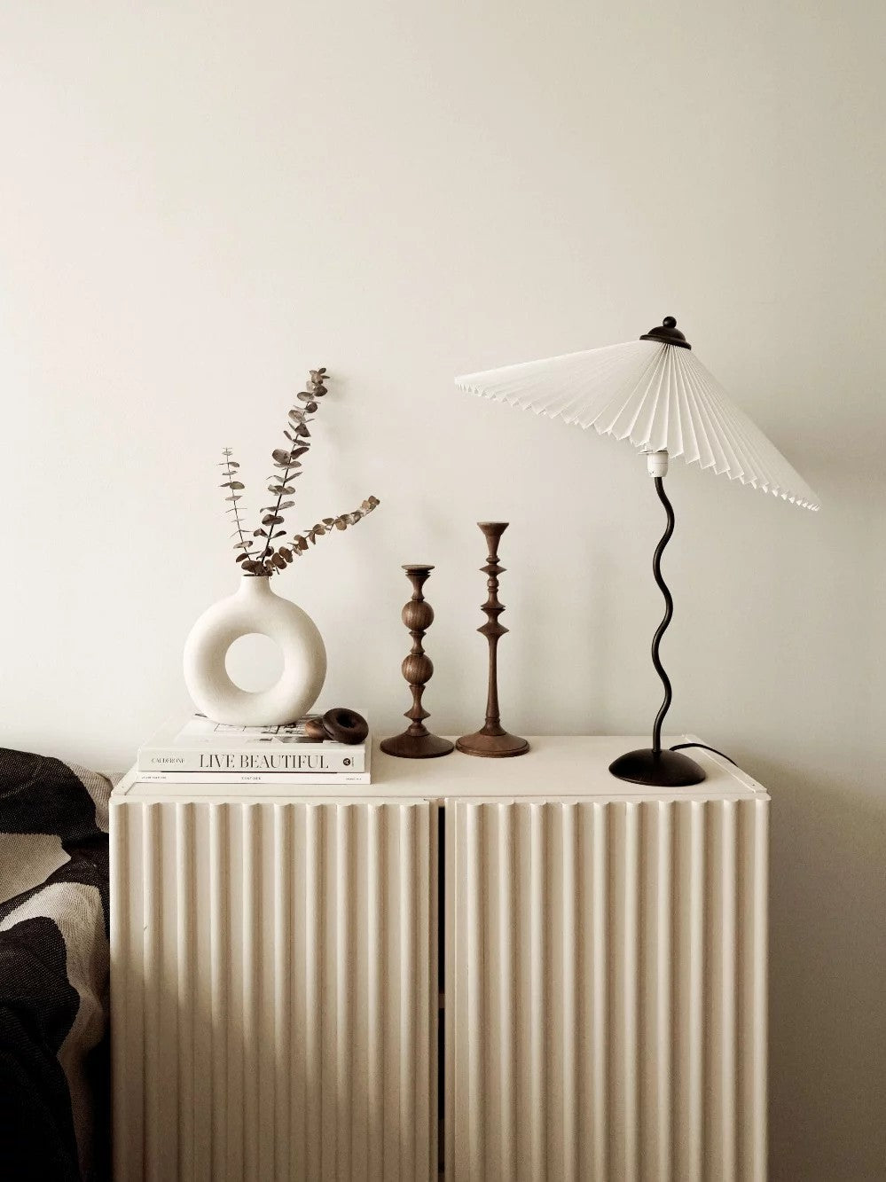 squiggle-table-lamp-anzaz--73