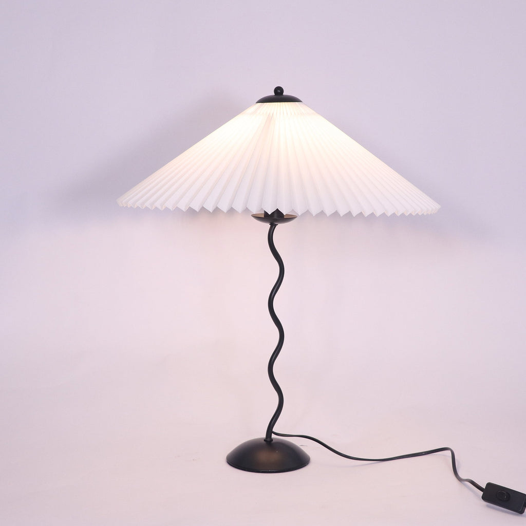 squiggle-table-lamp-anzaz--60