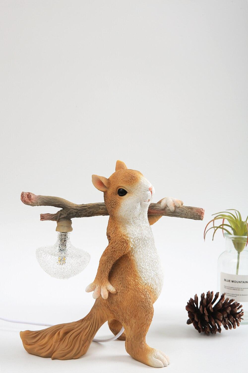 squirrel-table-lamp-anzaz--36