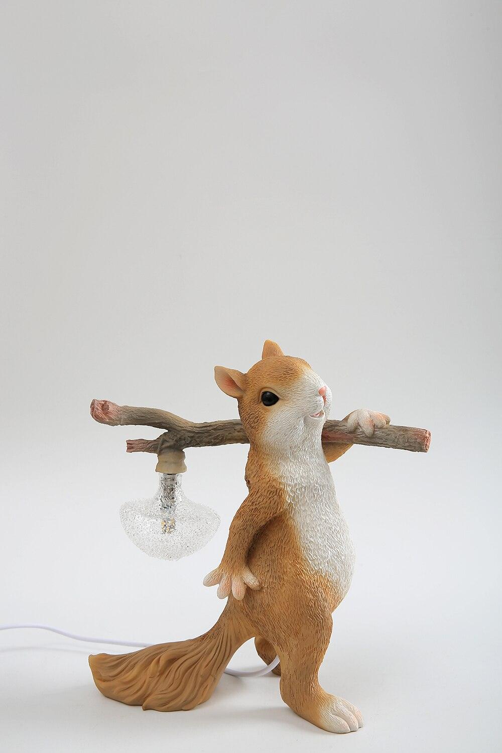 squirrel-table-lamp-anzaz--39