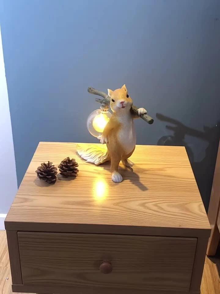 squirrel-table-lamp-anzaz--41