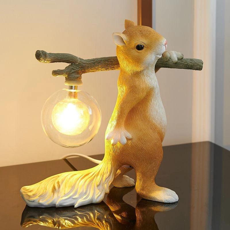 squirrel-table-lamp-anzaz-UK Plug-2