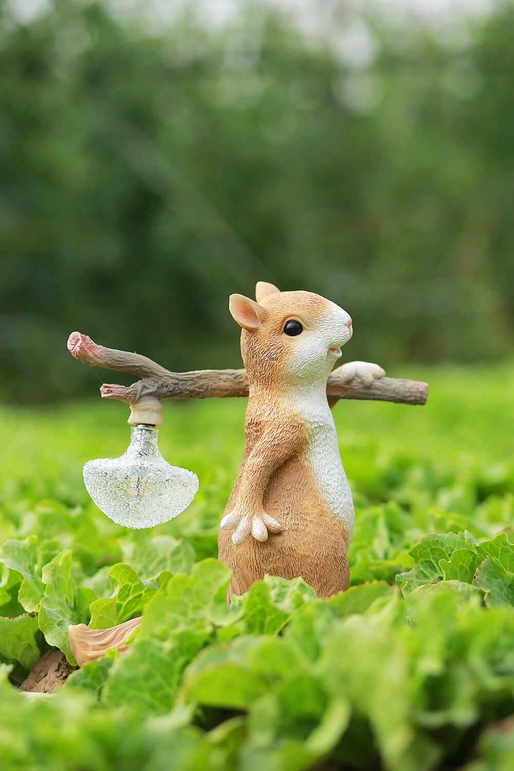 squirrel-table-lamp-anzaz--27
