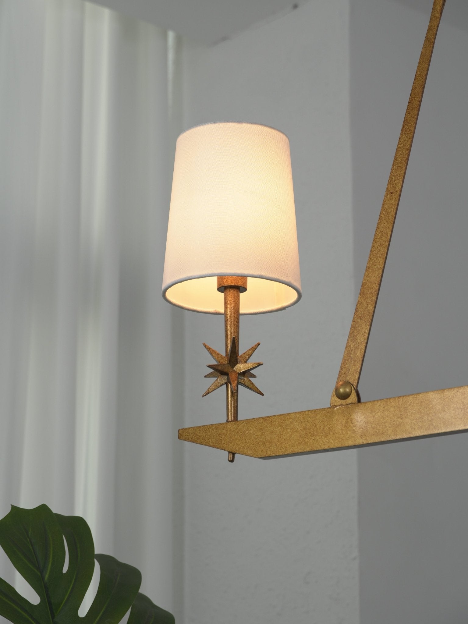 stellar-frame-linear-chandelier-anzaz--40